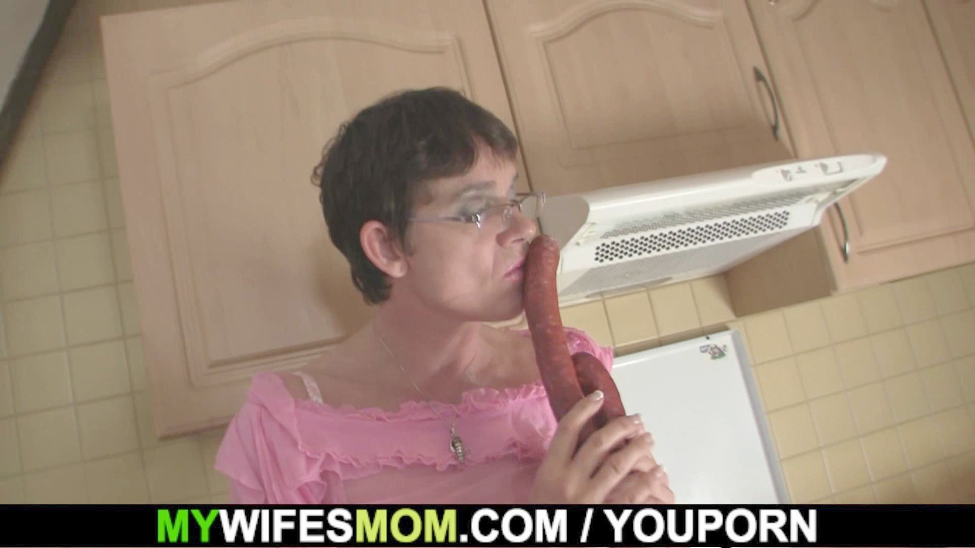 mom sperm during son sex