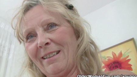 Step Mom Affair With Son Secretly Movies