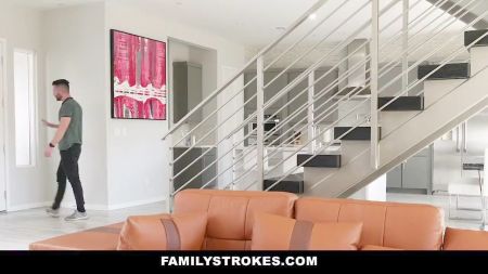 Pulmber Sex House Wife Sexkitchen